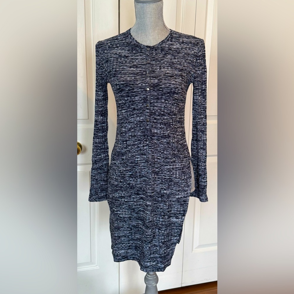BCBG Maxazria Tunic Sweater- Sz XS